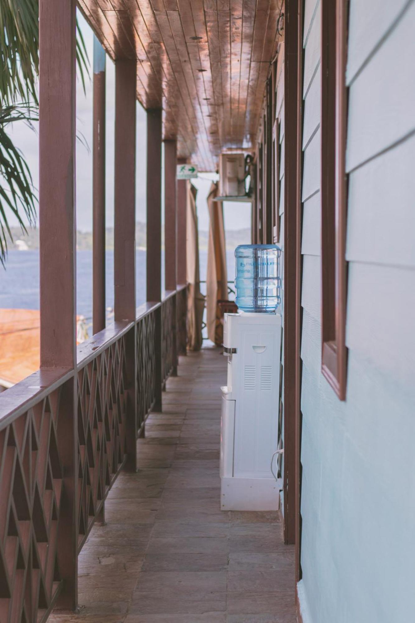 Hotel Palma Royale Bocas del Toro Exteriör bild