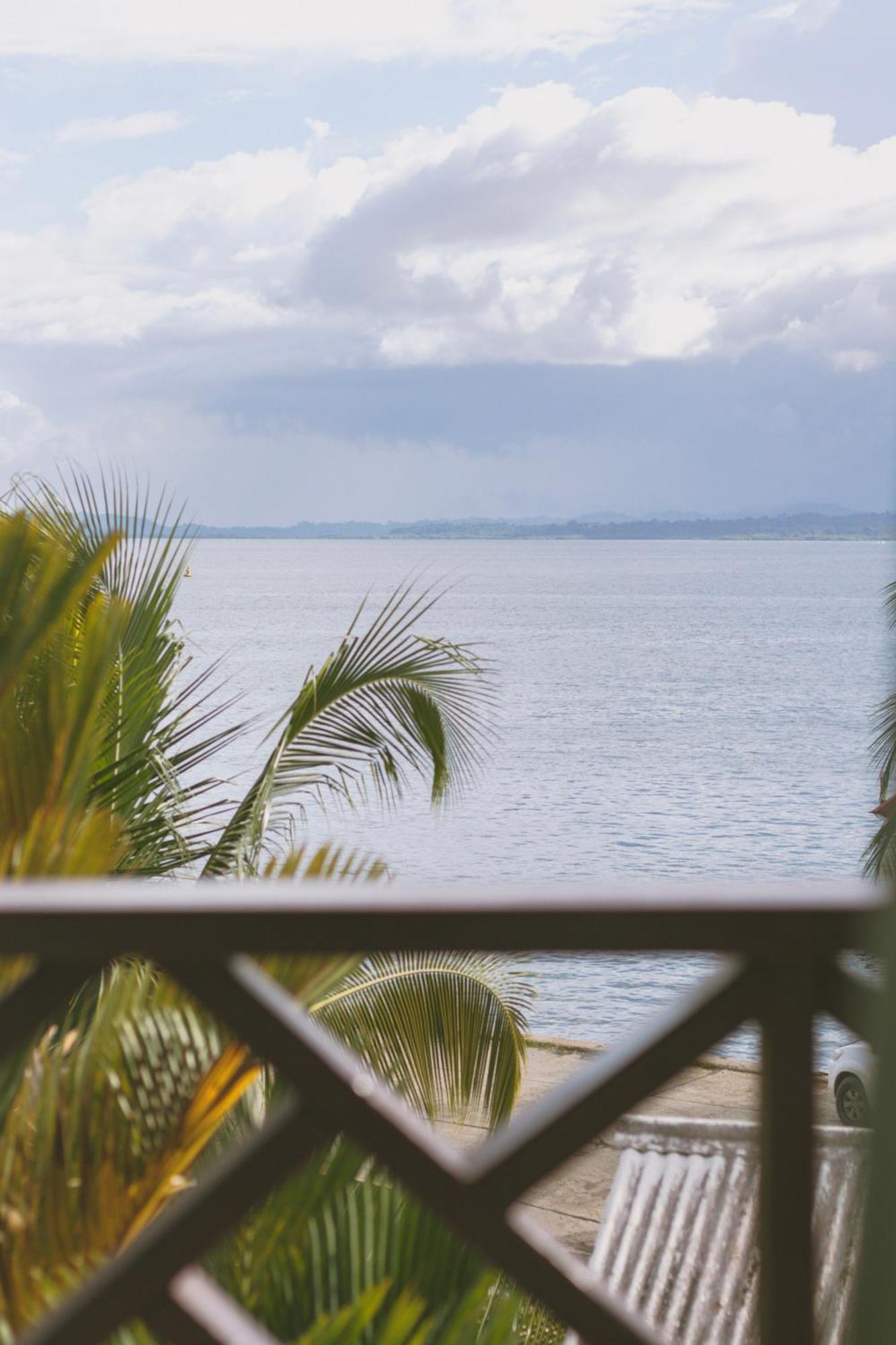 Hotel Palma Royale Bocas del Toro Exteriör bild
